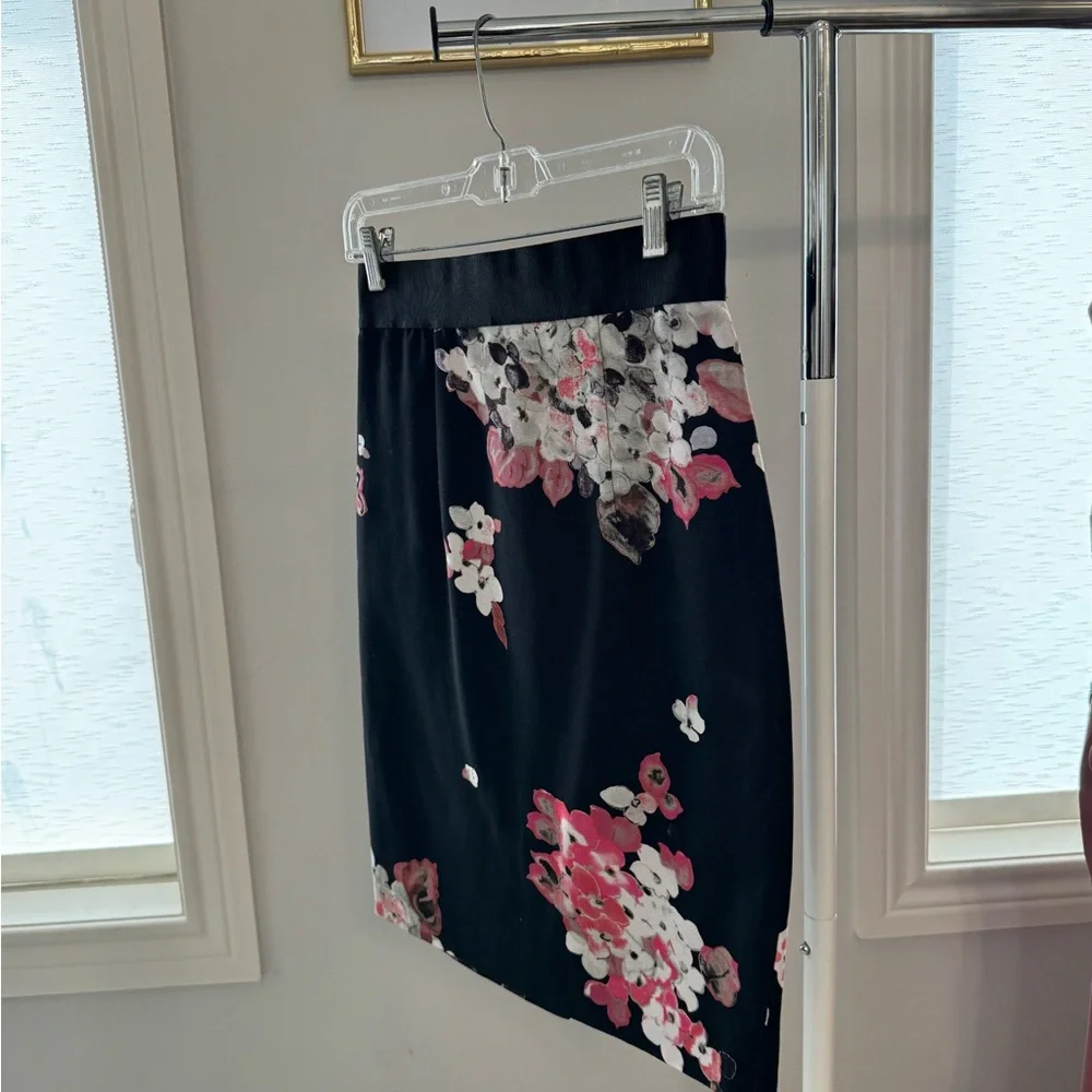 Milly Floral Set - Picture 3 of 4